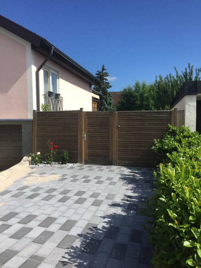 Ferienwohnung Rose Villingen-Schwenningen Exterior foto